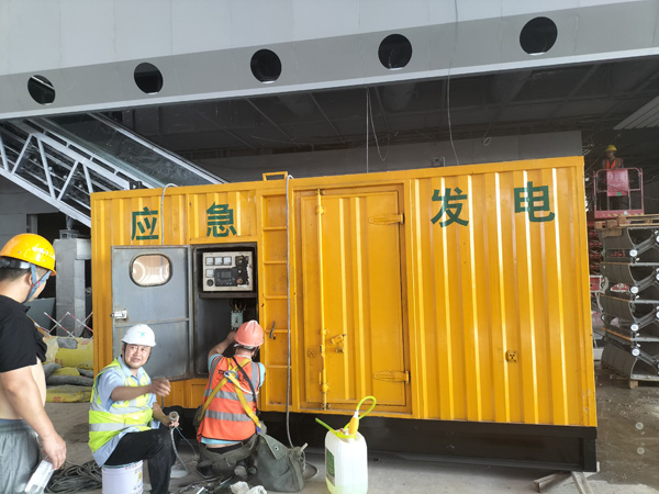 南澳怎样判断空气滤清器是否需要更换？