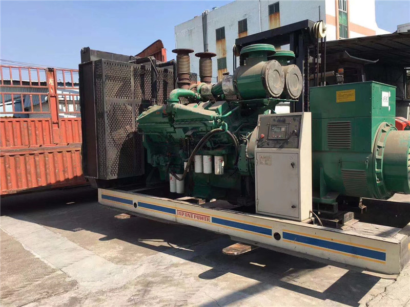 南澳如何判断柴油发电机组的机油温度是否达到了合适的预热温度？