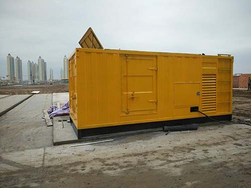 南澳合同中关于乙方责任导致工期延误的赔偿标准应该如何制定？